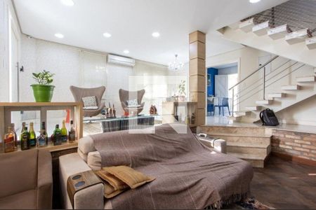 Sala  de casa para alugar com 5 quartos, 330m² em Tristeza, Porto Alegre