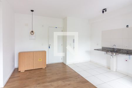 Sala  de apartamento para alugar com 2 quartos, 47m² em Ayrosa, Osasco