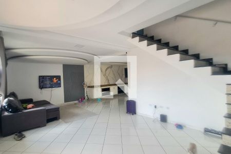 Sala  de casa para alugar com 3 quartos, 250m² em Vila das Palmeiras, Guarulhos