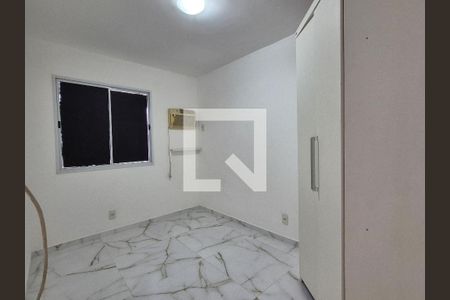 Quarto 2 de casa de condomínio para alugar com 3 quartos, 150m² em Vargem Pequena, Rio de Janeiro