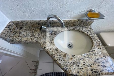Lavabo de casa para alugar com 1 quarto, 104m² em Vila Guilherme, São Paulo