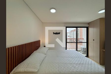 Quarto  de kitnet/studio para alugar com 0 quarto, 27m² em Jardim das Acacias, São Paulo