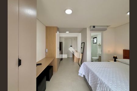 Quarto  de kitnet/studio para alugar com 0 quarto, 27m² em Jardim das Acacias, São Paulo