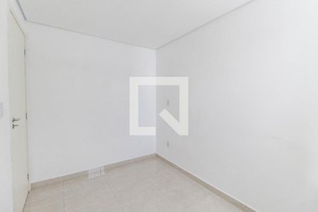 Quarto 1 de apartamento à venda com 2 quartos, 47m² em Vila Carmosina, São Paulo