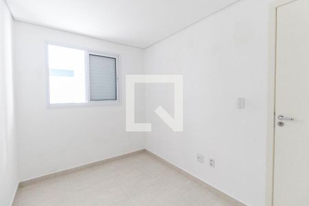 Quarto 1 de apartamento à venda com 2 quartos, 47m² em Vila Carmosina, São Paulo