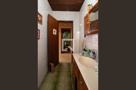 Banheiro de casa à venda com 4 quartos, 700m² em Tristeza, Porto Alegre