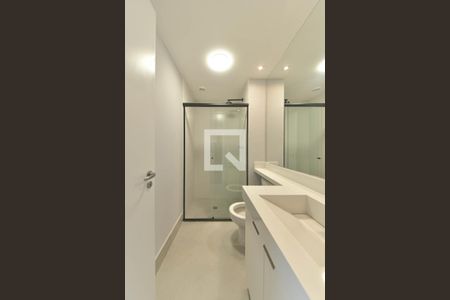 Banheiro de apartamento para alugar com 2 quartos, 41m² em Santo Amaro, São Paulo