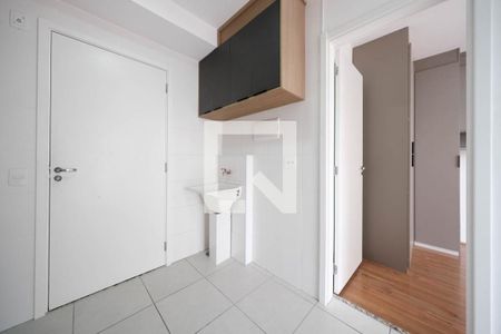Sala/Cozinha de apartamento para alugar com 1 quarto, 29m² em Vila Penteado, São Paulo