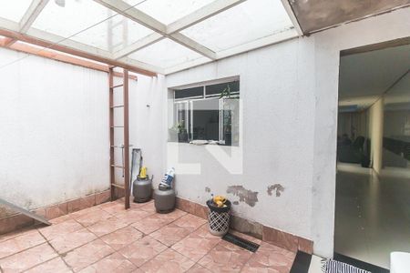 Área de Serviço/Quintal de casa para alugar com 2 quartos, 227m² em Vila Arbame, Poá