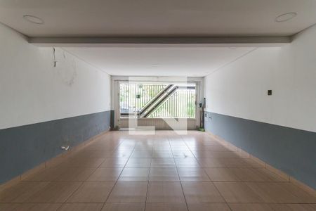 Garagem de casa para alugar com 2 quartos, 227m² em Vila Arbame, Poá