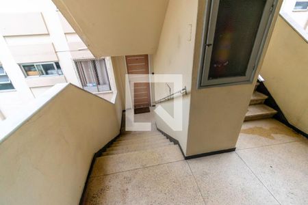 Área comum - Escadas de apartamento à venda com 2 quartos, 43m² em Irajá, Rio de Janeiro