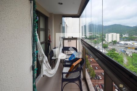 Varanda de apartamento para alugar com 2 quartos, 67m² em Barra Olímpica, Rio de Janeiro