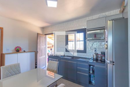 Sala/Cozinha de casa à venda com 1 quarto, 296m² em Guajuviras, Canoas