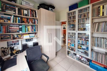 Quarto 1 de apartamento à venda com 2 quartos, 75m² em Santa Rosa, Niterói