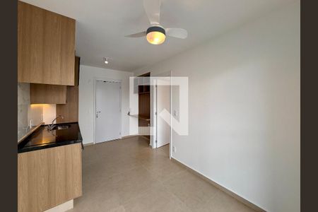 Sala de apartamento para alugar com 1 quarto, 27m² em Campo Belo, São Paulo