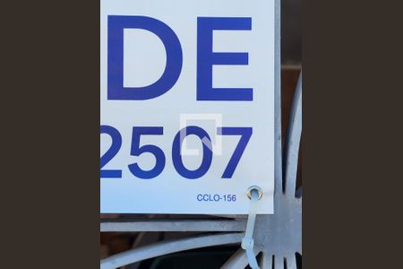 Placa de casa à venda com 3 quartos, 160m² em Bortolândia, São Paulo