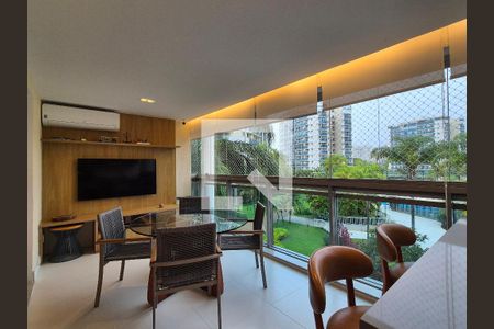 Varanda  de apartamento à venda com 4 quartos, 260m² em Barra da Tijuca, Rio de Janeiro