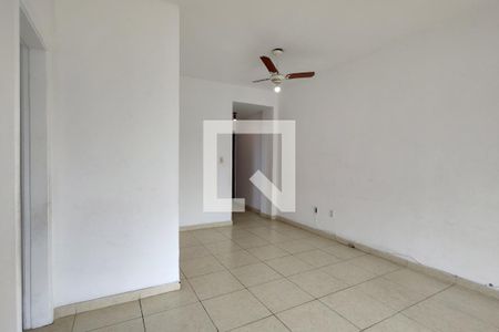 Sala de apartamento para alugar com 2 quartos, 83m² em Taquara, Rio de Janeiro