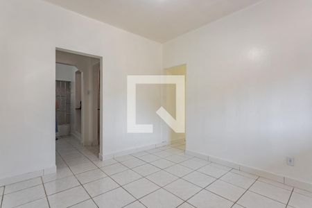 Sala de casa para alugar com 3 quartos, 102m² em Passo D’areia, Porto Alegre