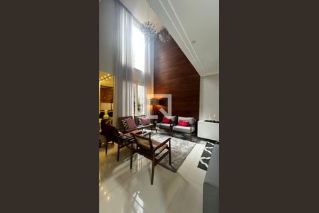 Sala de casa de condomínio à venda com 4 quartos, 329m² em Jardim Cordeiro, São Paulo