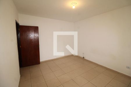 Quarto 2 de casa para alugar com 2 quartos, 76m² em Chora Menino, São Paulo