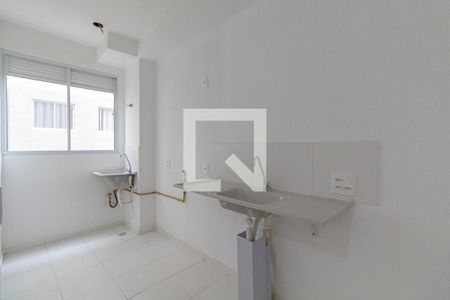 Sala/Cozinha/Área de Serviço  de apartamento para alugar com 2 quartos, 49m² em Colônia (zona Leste), São Paulo