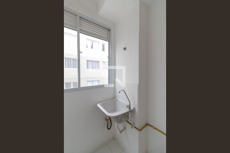 Sala/Cozinha/Área de Serviço  de apartamento para alugar com 2 quartos, 49m² em Colônia (zona Leste), São Paulo