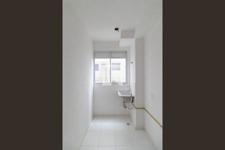 Sala/Cozinha/Área de Serviço  de apartamento para alugar com 2 quartos, 49m² em Colônia (zona Leste), São Paulo