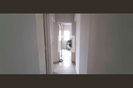 Corredor de apartamento à venda com 3 quartos, 67m² em São Pedro, Osasco