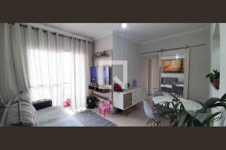 Sala de apartamento à venda com 3 quartos, 67m² em São Pedro, Osasco