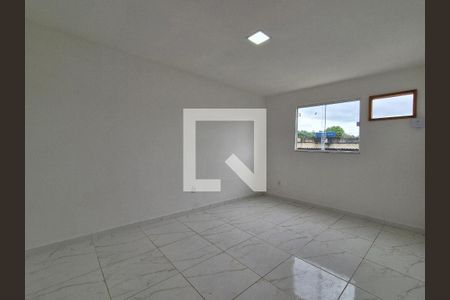 Casa para alugar com 2 quartos, 70m² em Guaratiba, Rio de Janeiro