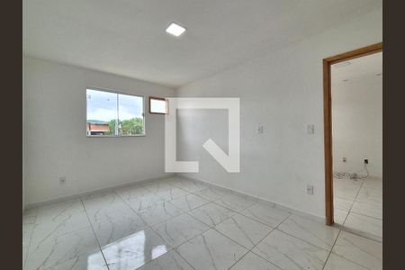 Casa para alugar com 2 quartos, 70m² em Guaratiba, Rio de Janeiro