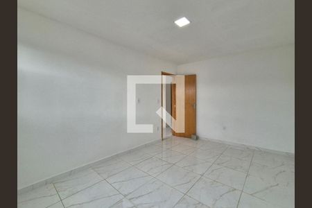 Casa para alugar com 2 quartos, 70m² em Guaratiba, Rio de Janeiro