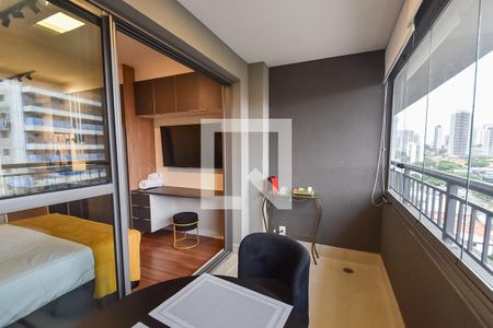 Varanda de kitnet/studio à venda com 1 quarto, 30m² em Vila Mariana, São Paulo