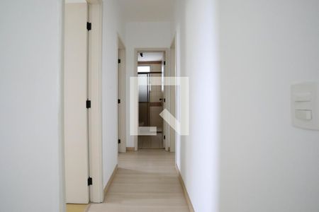 Corredor de apartamento para alugar com 3 quartos, 100m² em Jardim Armenia, Mogi das Cruzes