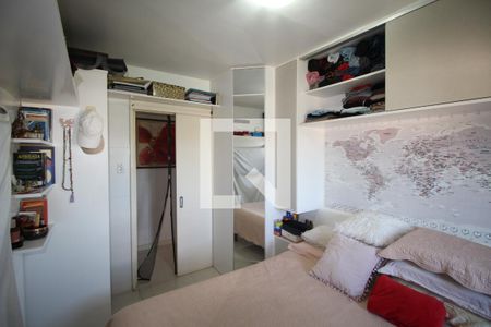 Quarto 2 de apartamento à venda com 2 quartos, 72m² em Humaitá, Porto Alegre