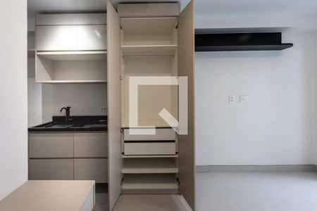 Quarto de kitnet/studio à venda com 1 quarto, 24m² em Perdizes, São Paulo