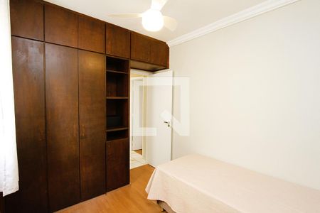 Quarto 1 de apartamento para alugar com 3 quartos, 70m² em Buritis, Belo Horizonte