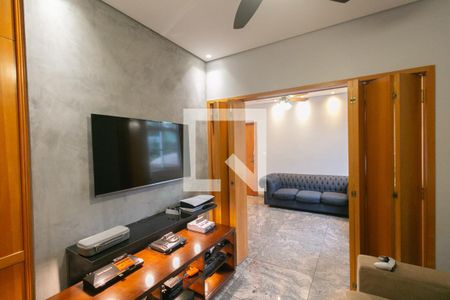 Apartamento à venda com 4 quartos, 122m² em Castelo, Belo Horizonte
