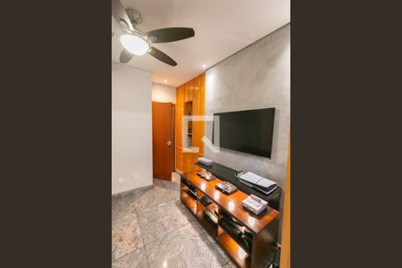 Apartamento à venda com 4 quartos, 122m² em Castelo, Belo Horizonte