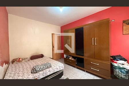 QUARTO 01 - SUITE TERREO de casa para alugar com 5 quartos, 292m² em Qnp 34, Brasília