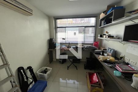 Quarto 1 de casa à venda com 4 quartos, 340m² em Jardim Guanabara, Rio de Janeiro