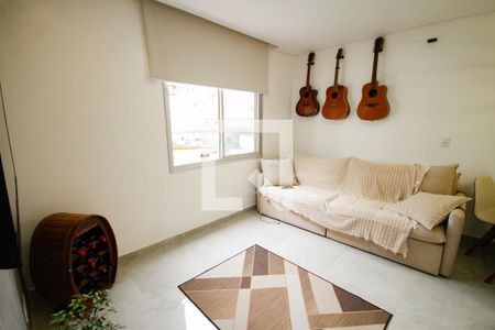 Sala de apartamento para alugar com 2 quartos, 55m² em Guilhermina, Praia Grande