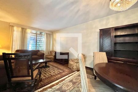 Sala de casa à venda com 3 quartos, 162m² em Campo Belo, São Paulo