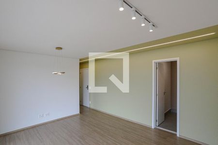 Apartamento para alugar com 3 quartos, 93m² em Cezar de Souza, Mogi das Cruzes