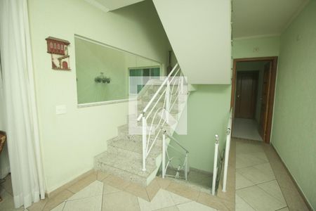 Escada de casa à venda com 3 quartos, 289m² em Vila Dora, Santo André