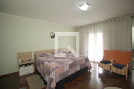 Suíte Master de casa à venda com 3 quartos, 289m² em Vila Dora, Santo André