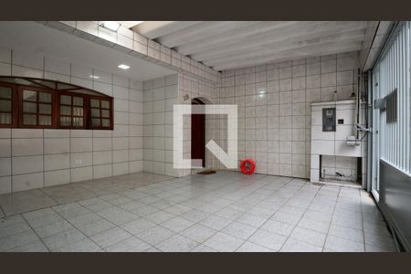 Garagem de casa à venda com 1 quarto, 113m² em Vila Nair, São Paulo