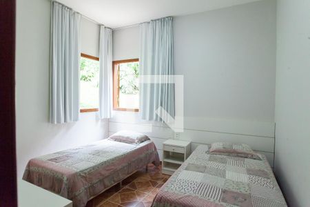 quarto 1 de casa de condomínio à venda com 5 quartos, 4500m² em Retiro do Chalé, Brumadinho