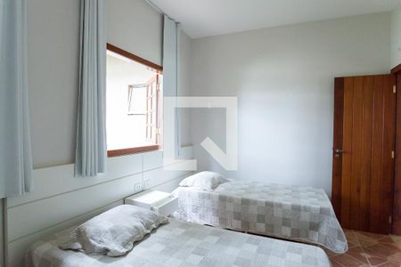 quarto 1 de casa de condomínio à venda com 5 quartos, 4500m² em Retiro do Chalé, Brumadinho